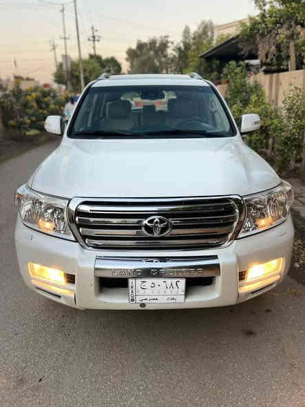 السلام عليكم اخوان لاندكروز موديل 2010 مواصفات ستينيه رقم بغداد سنويه 2028 مشروع وطني محوله رقم نكليزي السياره جديده بمعنا الكلمه  كفاله عامه من كلشي من صبغ وتبديل وبارد وشخوط جديده بمعنا الكمله جاهزه من كلشي مكنيه كير حداديه تخم تاير كهربائيات تبريد تتفئه بحالة الزيرو السياره على وضع الشركه ماشيه 193 حقيقي  نظافتها 100% السياره فول موصفات سلايت تبريد مركزي حساسات زراك لايت حساس امامي خلفي كامره تحكمات ثلاجه كشن جلد بقلاوه شاره مرايه فول فول السعر ب 298 ورقه 
***********
