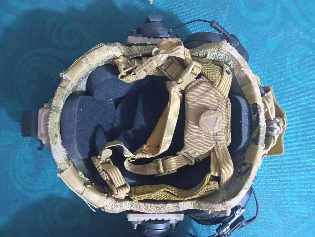 خوذ اصلي أمريكي شرط الفحص فول تجهيز


**إذا كنت صاحب هذا الإعلان وتريد حذفه لأي سبب، رجاءا أرسل رسالة إلى الدعم الفني**