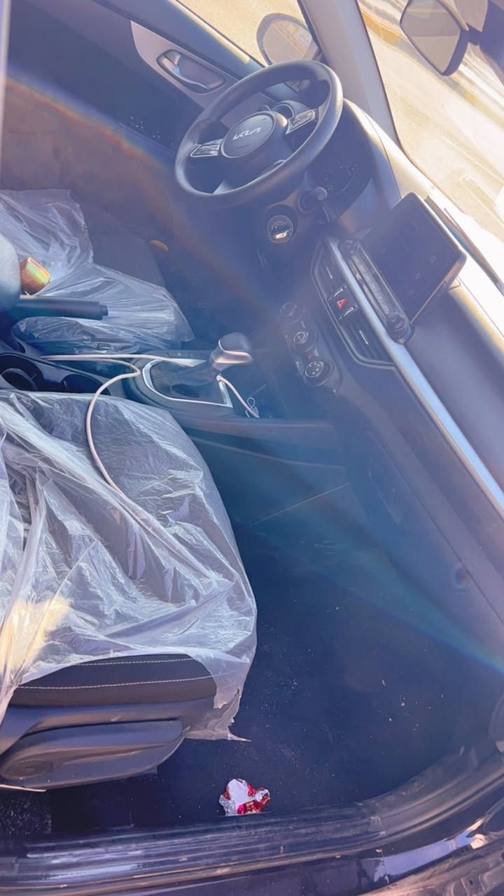 السلام عليكم كيا فورتي مديل 2024سياره جديده بمعنى الكامله جاهزه وما بيها اي نقص كير مكينه جاهزه للاخير حادثها جاملغ وطرف البنيد رقم معوقين بصره مكاني بصره حي المهندسين 
***********
السعر :142 بيها مجال قليل
