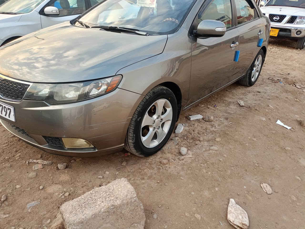 سلام عليكم سيارة جديدة فورتي لبيع لفين 2010 فول موصفات مكينهة لفين كير عادي رقم بغداد بسمي  سعر 82 وبهة مجال العنوان واسط العزيزية رقم تلفون ***********
