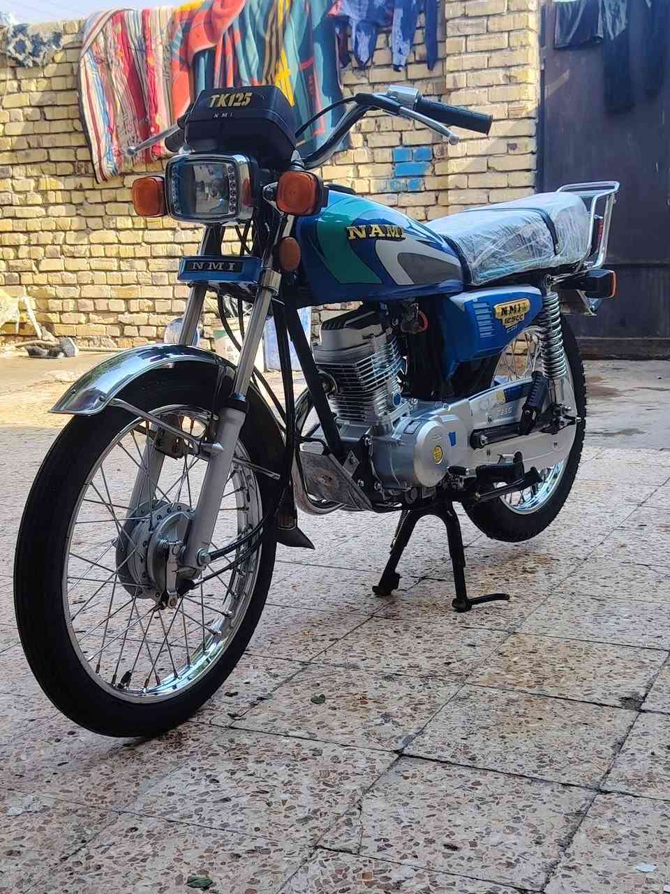 السلام عليكم دراجه لبيع جديد بعده مديل 24 سعر 950قفل بلادي مو تعمير مكان ميسان بدون وراق رقم ***********
