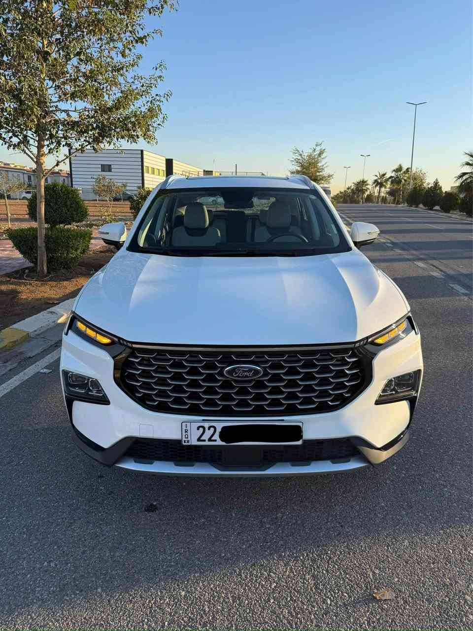 Ford 2025
Trend
5 سال ضمان گيرو مه گينه
3 سال سيرفز كامل 
1 سال ته مين
تايبه تمه ندييه كان
كاميّراى دواوه
پانوّراما
راكرى نشيّوى
كاميّرا 360
حه ساس
به سمه
دياريكرنى خيّرايى
سسته مى كوژانه وه ترافيك لايت
رووناكى ده وروبه رى ژورە وە 
بي صبوخ بي ليدران بي ايرباگ صفري ئيره يه هه موو گياني به شه رت 
*********** واتس اب تب هه ولير أربيل, العراق
