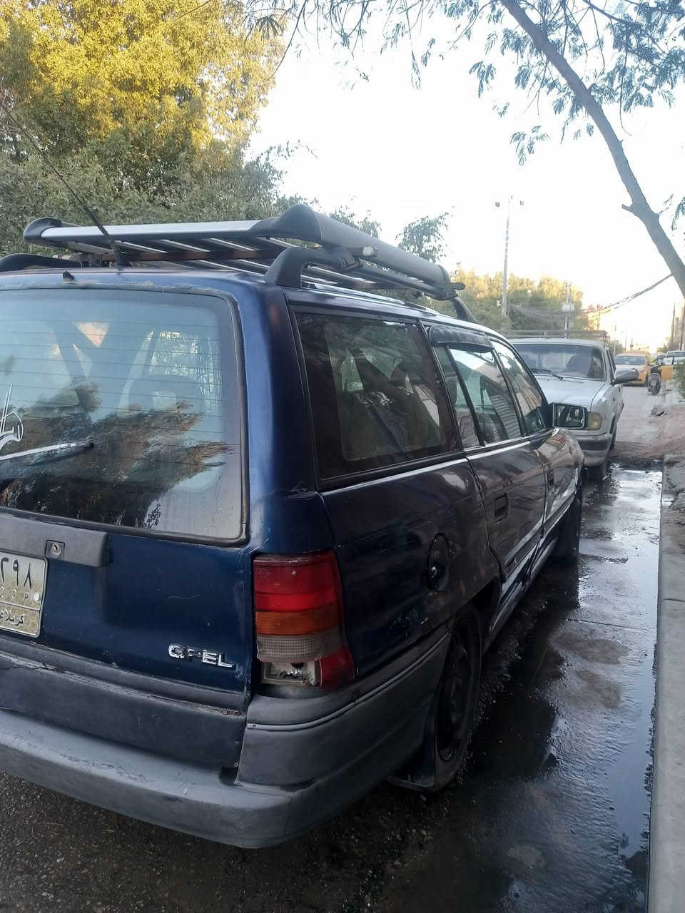 أوبل استرا رقم كربلاء مشروع وطني مكينة 2000قبق اسودسعر23مكان السيارة كربلاء المقدسة ***********
