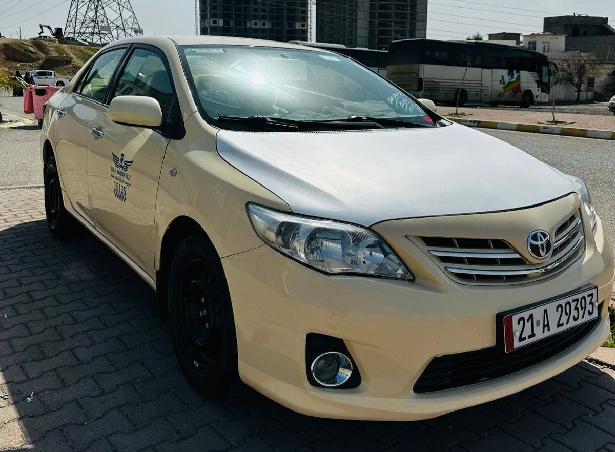 تۆیۆتا کرۆلا 2014 بیلاد تەکسی ئؤتؤماتیک مەکینە گەورە 
ڕەقەم سەنەوی ژینگە هەموی تازەیە تا ٢٠٢٩ 
سەیارەکە هیچ مەسروفێکی نیە
قرچی لای دەبەی ئاوەکەی هەیە 
٢ شوێنی زۆر بچوکی ساردە  

سعر : داوای بکە لە کۆمێنت ڕاستەوخۆ بۆت دێت 🤖 

گێڕ و مەکینە بەشەرت 
سەیارەکە ماڵی کاسبیە زۆر بێ کێشەیە 
تەقە و رەقەی تێدا نیە
 
بۆ زانیاری زیاتر پەیوەندی بە خاوەنی 

***********
