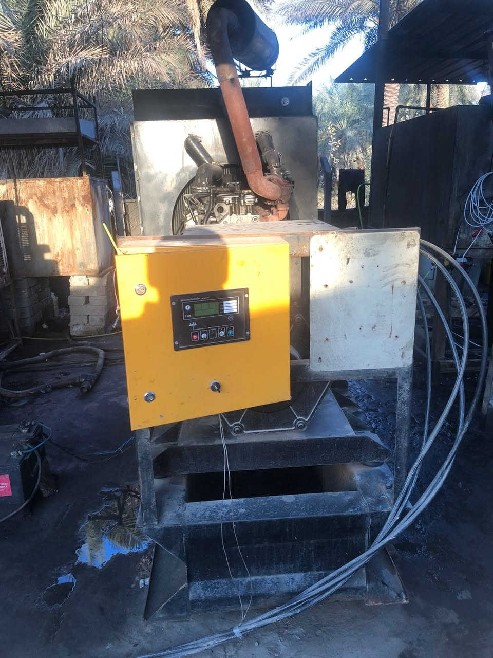 سلام عليكم مولده كمنز 24 الف مكينه جديده فول كهربائيه حمايات راديتر جديده حجم جبير شاصي عالي مكينه ابيعها على حمل شرط تحمل عليها وشيل سعر وباقي تفاصيل اكثر تصل على خط ***********
