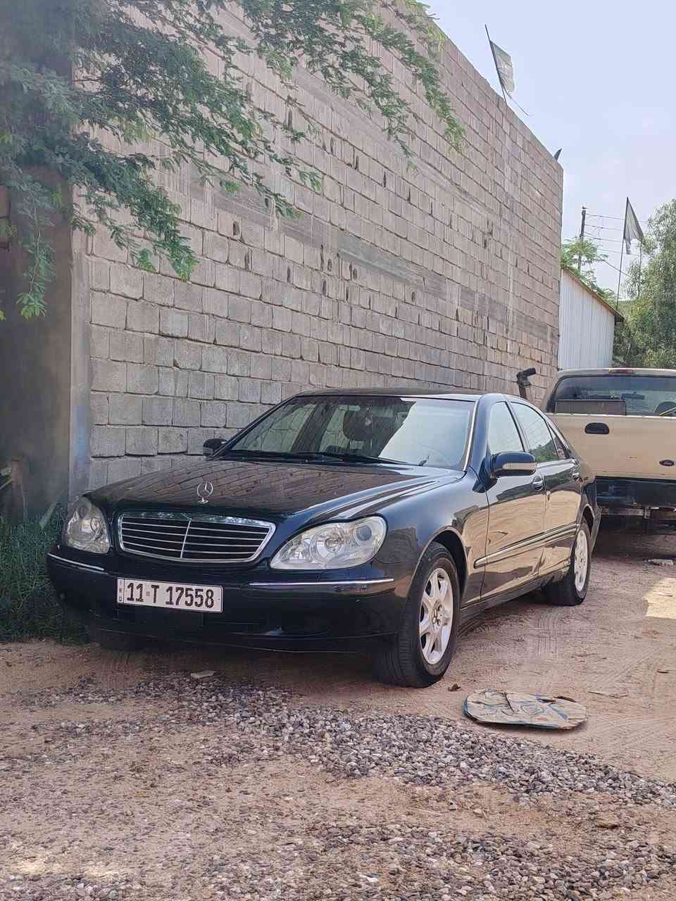 مارسدس قواصه صبغ ماعده القماره وتكم للبيع موديل 1999 رقم بغداد الإنكليزي سياره جاهزه كهبرائيات وتبريد غرفه جلد اسود مرتبه حلوه شاشه اندرويد سياره فول للخير ثلاجه شغاله لايت زنون عالي ناصي  طخم تاير حداده بلكات وفيتبم وفلاتر سياره كلش حلوة الجناي يذب عليها قليل كلش يعني مال بوليش فقط مكاني بصره ابي الخصيب ***********سعر 90وبيها مجال الطيبين
