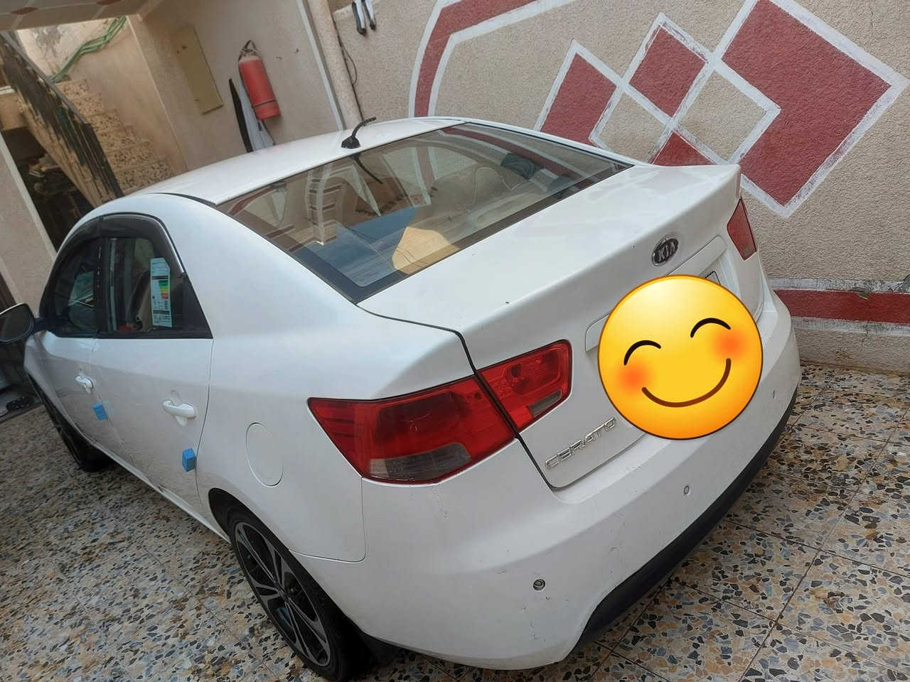 سيراتو موديل 2010 للبيع سونارها ناشرة بسمي مداور ثاني يوم  سعره ٨٥ وبيها مجال بسيط مكينه وكير وتبريد وحداديه السيارة جاهزه من كل شي الشراي يتصل 
مكاني نجف ***********
