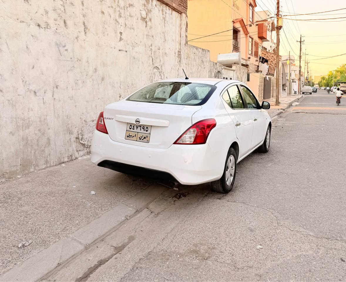 نیسان صنی مودیل 2019خەلیجی
گێرتوماتیک یەدەنیکل دەبل گێچ 
ڤولیوم بلوتوز پشتی حساس 
یەک پارچەسبوغە ساردەکوتی هەیە
داخلی بەس سەرەبراکێت گرتیە
رسمی سونەرم داناوە
گێرومەکینەی بەشەرتە بێ عیبن
سەنەوی دوسال بەسەرجوە 
تحویل غرامەی بەشەرتە 
سعری 88وەرەقە مەجال 
ژم ***********شوێن هەولێر أربيل, العراق
