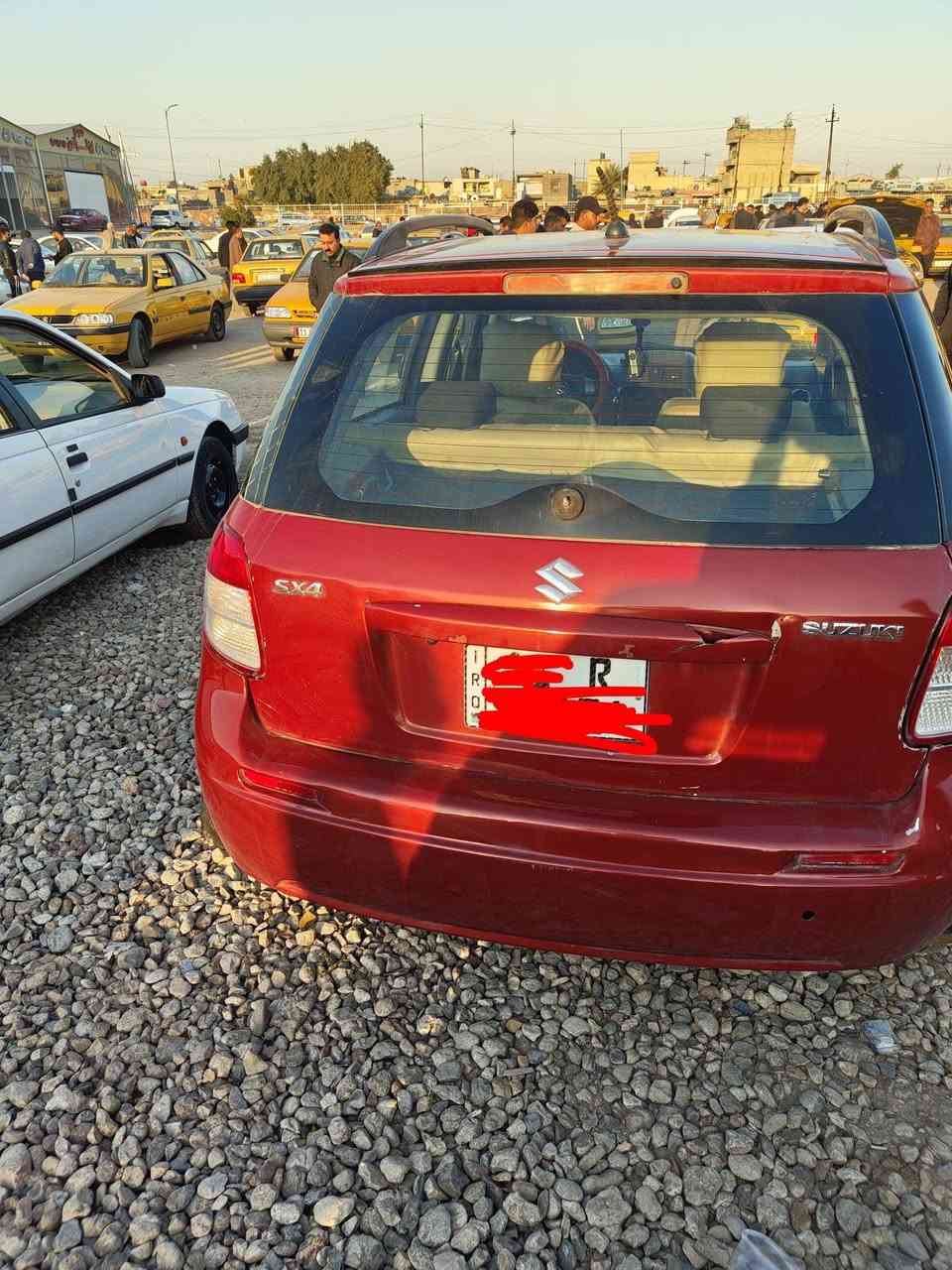 سازوكي SX4 2013
محركها 1800 
ب60 رايدها 
بالشعب مكاني 
***********
موجود واتساب
