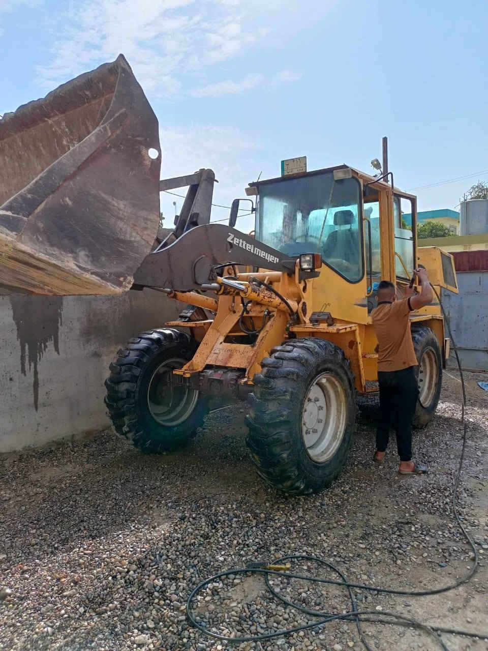 السلام عليكم للبيع شفل زت مايلر حجم 10نضيف فول مكان كركوك الستفسار على هاذ الرقم ***********
