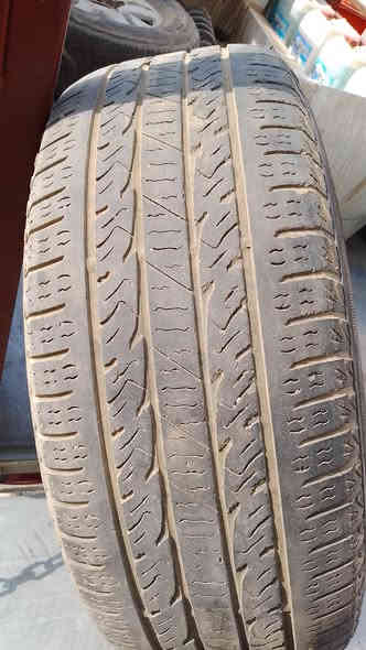 غراض لاندكروز موديل 2011 جديد مكان بغداد ***********
