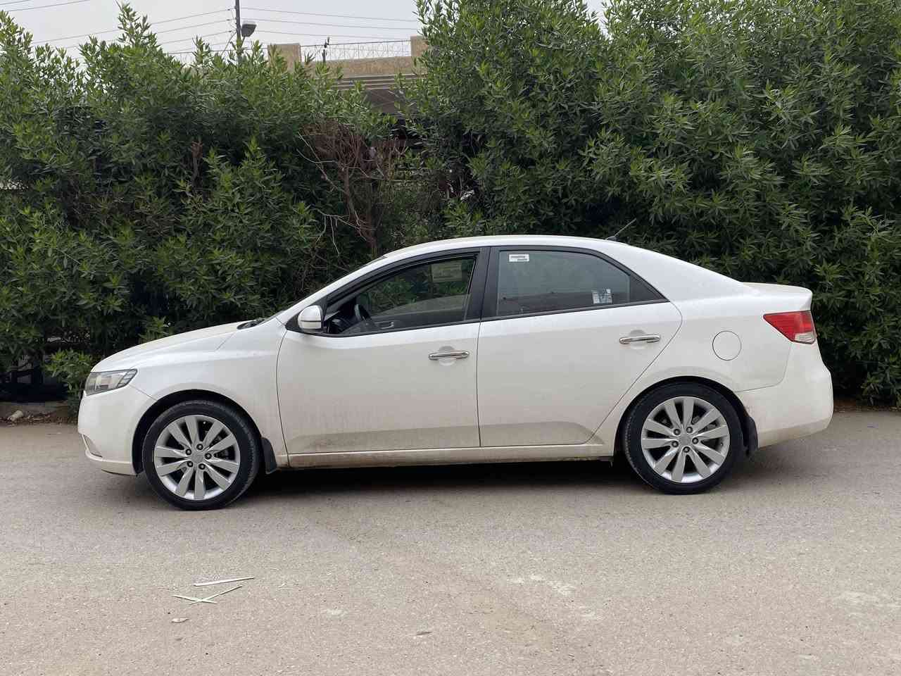 رمضان كريم
للمراوس مع كورلا كروز صيني و انطي فرق

سيراتو 2013 خليجي
محرك 1600
كير 6 نمر
ماشيه 160
شفتات ستيرن
تحكمات سترين جهتين
تبريد بيانو
ويل حجم 17
اشاير بالمري
كشافات ضباب
يدات نيكل
حساسات خلفيه

السياره بيها بارد بالبونيد و بالجاملغ الخلفي فقط
السياره جديده امانه الله حتى السبير ما نازل

للاستفسار : *********** يوجد واتساب
