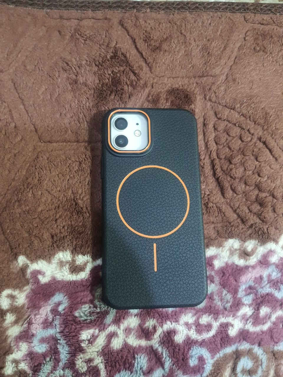 ايفون ١٢ لعادي ذاكره ١٢٨ شرق اوسط الجهاز مستبدل بي شاشه وبطاريه اصليات وبطاريه تقرا ١٠٠ جهاز شغال مابي شي سعره ٢٢٥ الف شراي يتصل على رقم *********** عنواني بغداد ولايوجد خدمه توصيل
