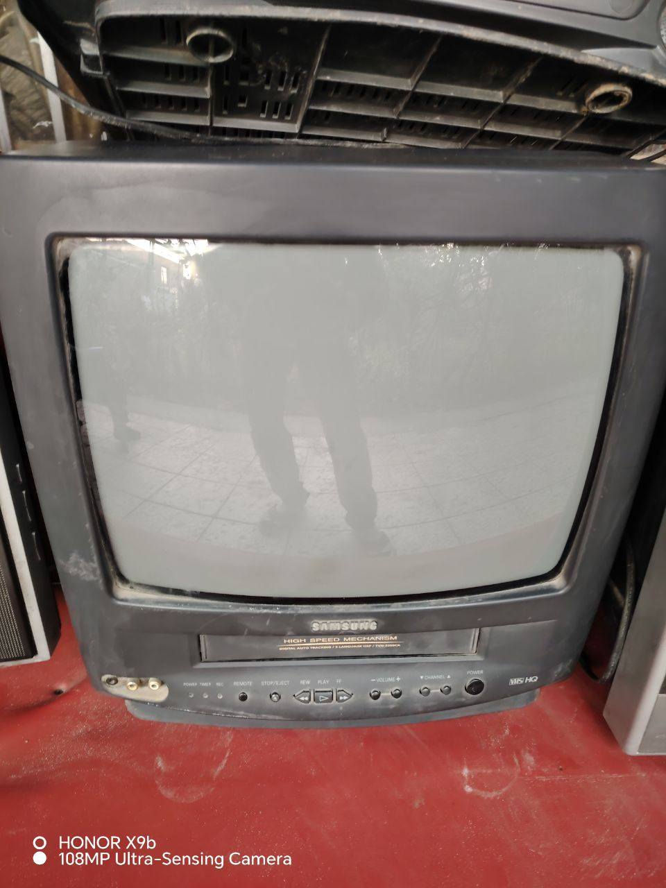 للبيع قيم واخذ تواصل مع هذا الرقم ***********
