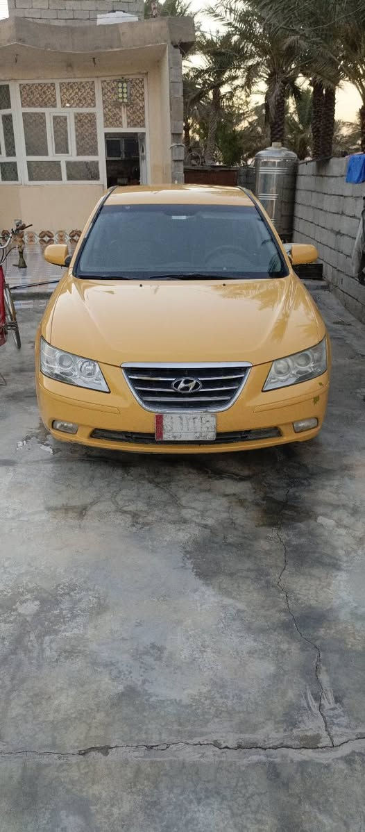 سوناتا موديل 2010 محركه 2400
مصفرة من الهيئة والغرامات 
الضربه جاملغ وبنيد مكان السياره ديالى 
للاستفسار الاتصال على الرقم التالي:
***********
