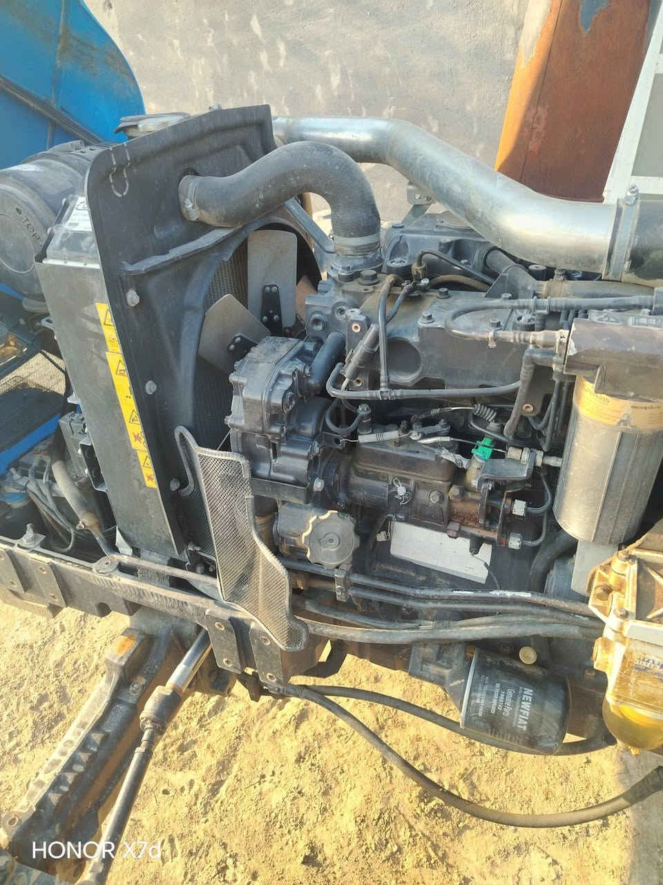 مكينه لانديني البيع 
***********
