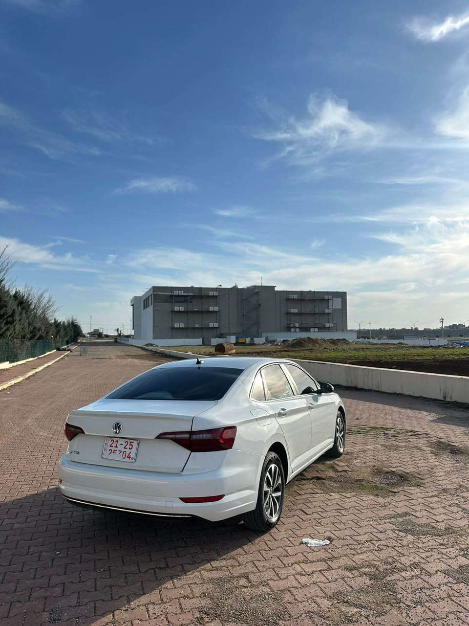 تلفون ***********
فولگس واگن جيتا٢٠٢٤
سعر ١٣٥ ورقه مجال بسيط
بجم كبس راديتر بلادي 
مواصفات شاشه كاميره دشبول الكتروني رادار تحكم استيرن تحديد سرعه بريك بصمه دبل گير ويل كروم لايت زينون نيضام ايكو گير محرك حجر گزوز رادار ب شرط 
٢ قطعه و نص صبوخ بدون دواخل بدون ارباكات
سياره ب شرط ترقيم اكر, نينوى
