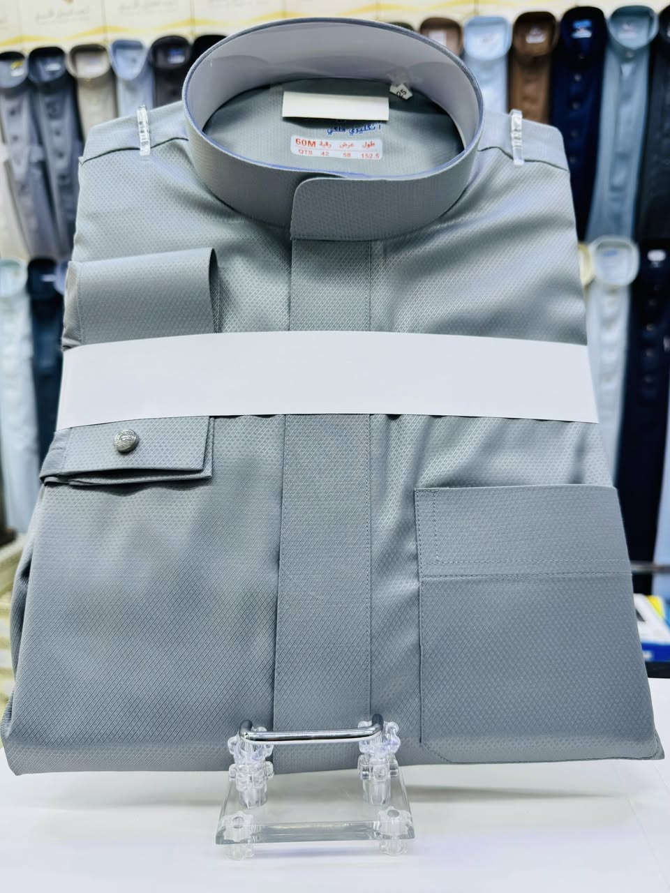 السلام عليكم 
  موديل اليوم خلية النحل سحاب مخفي بزمة معدني 
  فصال كلاسك  قياس 56S—62XL. 
 
 كل هاذا الجمال موجود داخل مجمع حسن حاتم الداوري
  
 العنوان— العزيزية— شارع السوق الرئيسي—
   قرب جامع العزيزية الكبير 

للستفسار  مراسلة الصفحة أو الاتصال 
   ***********
