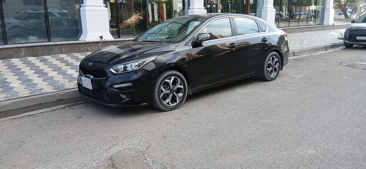 سلام عليكم
كي فورتي 2020 معلومه كير إي تي جديد
فئه EX
فول شاشه جبيره بلاديه 
كشنات تدفئه ستيرن تدفئه
رادار امامي وخلفي  
فول تحكمات ستيرن 
شاير بل مري 
قطعتين تبريت ثلج🥶
شاحن لاسلكي
تحديد مسار 
مانع انزلاق
شاشه اعطال 
حساسات اطارات
انضمه قياده 
مكينه2000دوش.                                  
رقم بغداد بسمي تحويل مباشر
صدر اماامي وخلفي جديد
تخم تاير جديد
حادثه جاملغ امامي  وجاملغ خلفي صبغ 
سياره خير من الله أي نقص مابيه 
مكان سياره بغداد عامريه 
سعر١٣٣ 
***********
