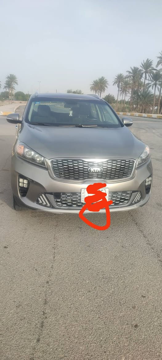 السلام عليكم 
سورنتو وارد امريكي 
6سلندر 
7 راكب 
موديل 2019
 لون رصاصي غير محدد
گير 8نمر 
 أربع وضعيات قيادة سمارت ايكو كوفورت سبورت
رادار جانبي 
اشاير مري
مكينة GDI 
ويل 17 
تخم تاير جديد 
باتري جديد 
تبريد فول 
رقم بغداد باسمي
للتواصل والسعر *********** اتصال او واتساب او ماسنجر
