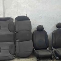 مقاعد ريو للبيع سعر 200 الف 07738446225