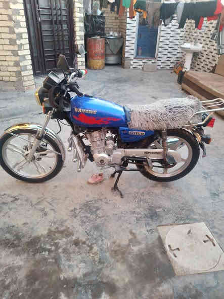 دراجه البيع نظيفه وحلوه خمسه كير سلف هندر ماناقصهه اي شي 2022 مكانهه بغداد جسر ديالئ جديد نتصال عله رقم وساب ***********
