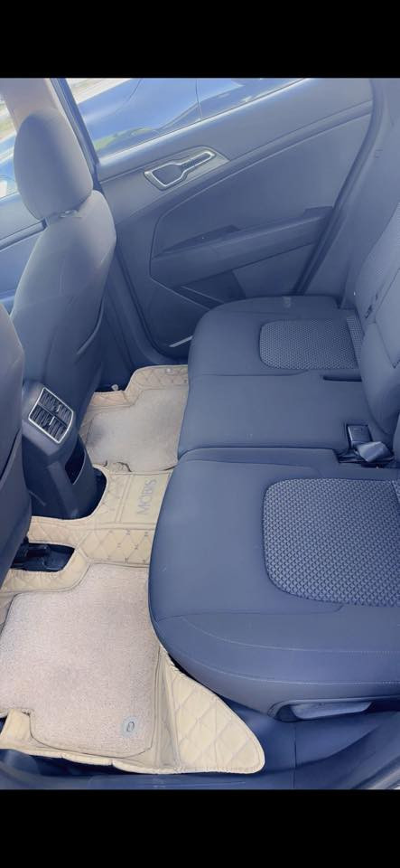 سبورتج مديل 2024لون نفطي محرك 2500 السعر 180 ***********
