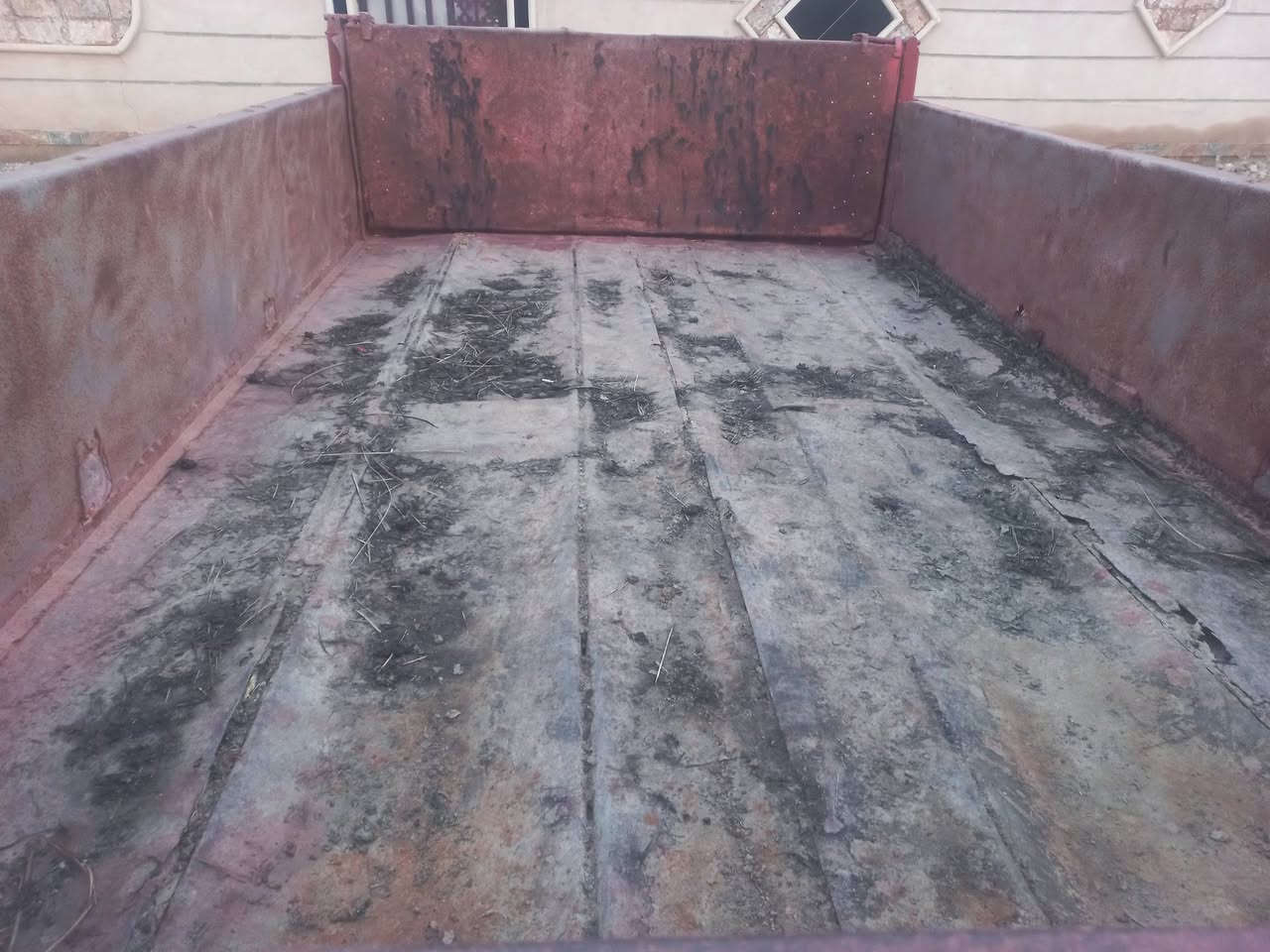 عربانه اسكندريه للبيع جاهزه السعر مليون وبيه مجال للاتصال ***********
