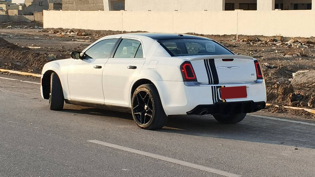 للبيع او مراوس 
‏
‏اوباما 2014 
‏رقم سليمانيه متؤمه طبق الاصل 
‏مكينه 3600 محدثه بجم 2019 وبكلايت 
‏السيارة احلى من الصور 
‏كير مكينه مكفولات 
‏صدر امامي خلفي جديد هسه شادهن 
‏تخم تاير جديد 
‏تافئة تبريد جاهزة 
‏منضومه زنون عالي ناصي 
‏فول موصفات عده الفتحه 
‏كير 8 نمر 
‏سيارة بالكارتون كل نقص ما بيها 
‏العنوان بغداد 
‏السعر 55 وبيها مجال 
‏***********
‏
