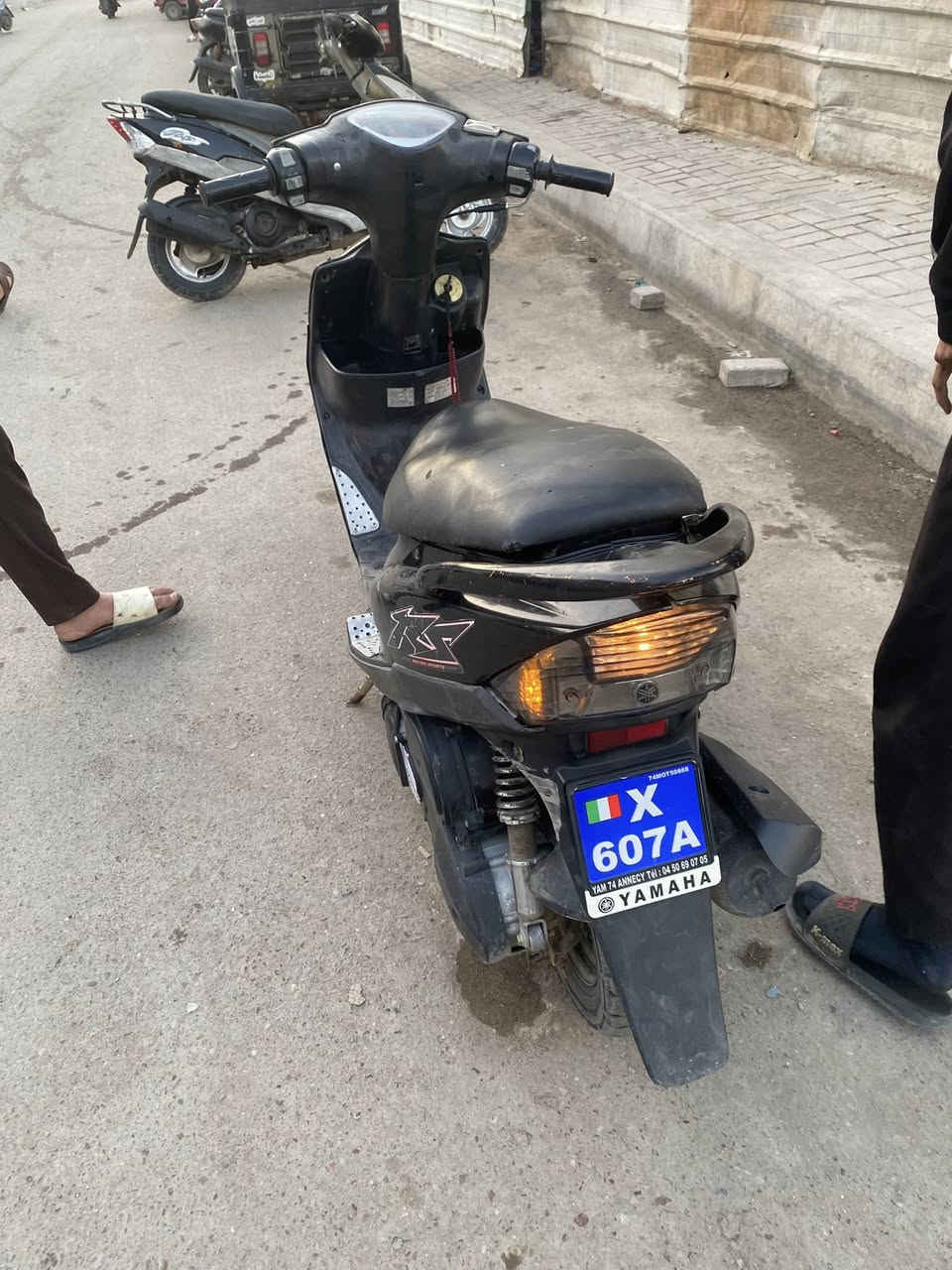 السلام عليكم ماكس عدله مكيه مفتوحه دراجه جاهزه من كولشي شلعه ومعدل كهربائياتها كله شغاله اشاير ولايتات من صبح نكره سلف هورن بريكات كله شغال مابيها نقص سعرها ٤٥٠ بيها شي بسيط مكاني حي اور بغداد  رقمي ***********
