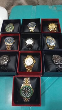 ساعات رولكس • مختومات • قطع أصلية