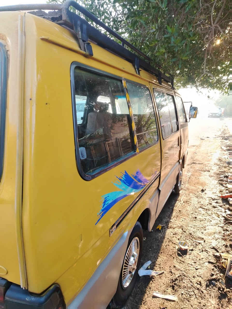 سلام عليكم للبيع كيا بستا موديل ٩٥ مكينة وكير بنكو جديد تحويل مباشر مصفرة من كلشي سنوية لغايه ٢٧ أو تريد وكاله  عادي السعر ٣٥ وبيها مجال رقم صاحب السيارة *********** اني مكلف بنشر شراي يخابر ويدلل مكان السياره بغداد مدينة الصدر الجوادر
