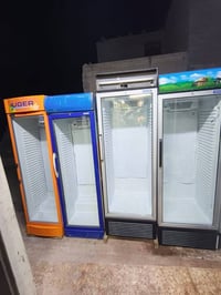 إسلام عليكم عارضات لبيع ايكور تركي اصلي شرط النضافه وشغل العنوان بغداد...