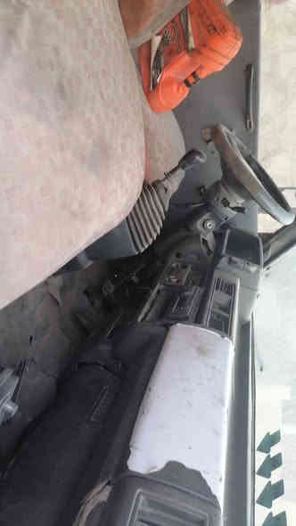 كيه بستا موديل94 محرك وكير نضيف صاحبه انطيك رقمه مكانه بديالى سيارة ابيع كوم حديد كشر شوفه عينك داخل نضيف السعر 19 مكاني بلدجيل صلاح الدين
***********
