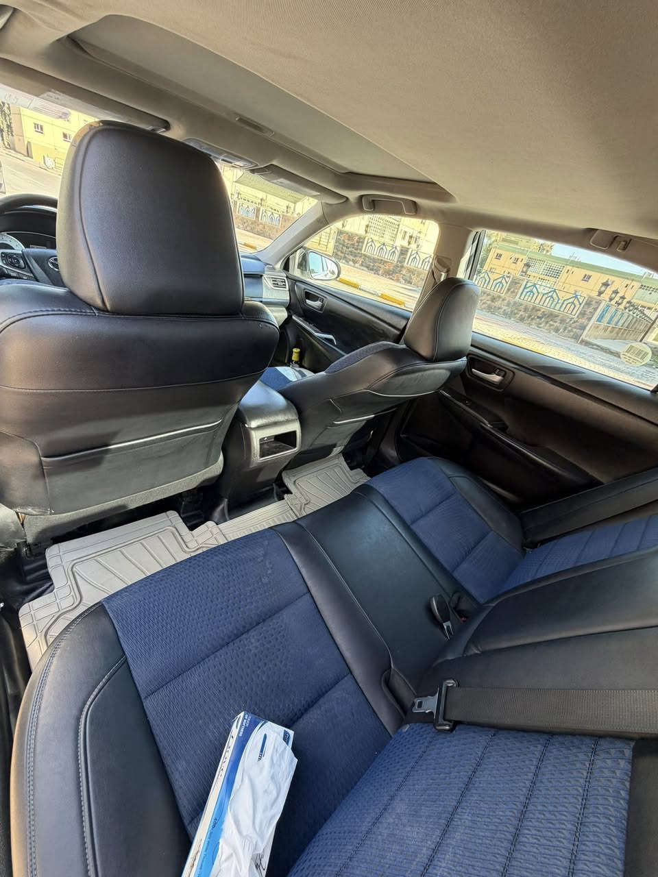 السلام عليكم
كامري 16 فول 1/1 سبشل
داخل ازرك موصفات خاصه
فتحه
بصمه
دبل كزوز
شاشه تحكمات
 شحن لاسلكي
ماشي 100 
ضرر فقط قطعه وحده بنيد
كير محرك بشرط 
رقم سليمانيه تحويل ثاني يوم
المكان صلاح الدين بيجي
السعر 175 وبيها مجال 
***********
