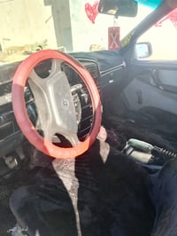 سياره للبيع ب 25ورقه وبي مجال شرط وكاله وتحويل دفتر بانزين بيه .... كي...