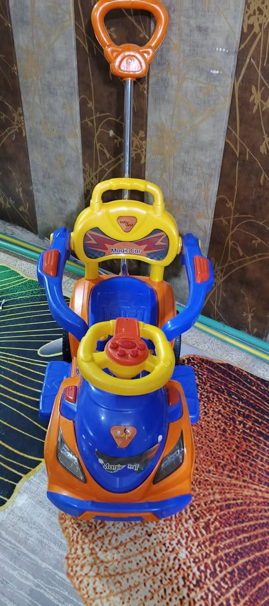 السلام عليكم طباخ مصري للبيع 4 مشاعل وعربانة طفل ناركة جونيورز الاصلية وسيارة طفل ترفيه للبيع واوفن شغال لشوي وفرن السجاد يتكون من مكان لخبز ومكان لسياح ومكان شوي لصينتين شوي مكاني الشعب شارع الصحه لتواصل ***********
