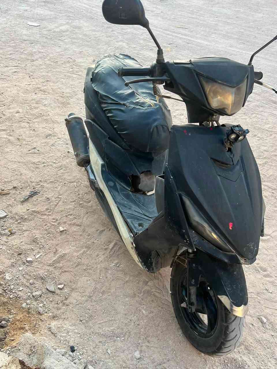 دراجه البيع كهربايات كله شغاله نكره سلف دراجه كلشي ما بيه عوزه بس ترتيب  سعر 200 وبيه مجال  مكاني كربلاء حي البعث  ***********
