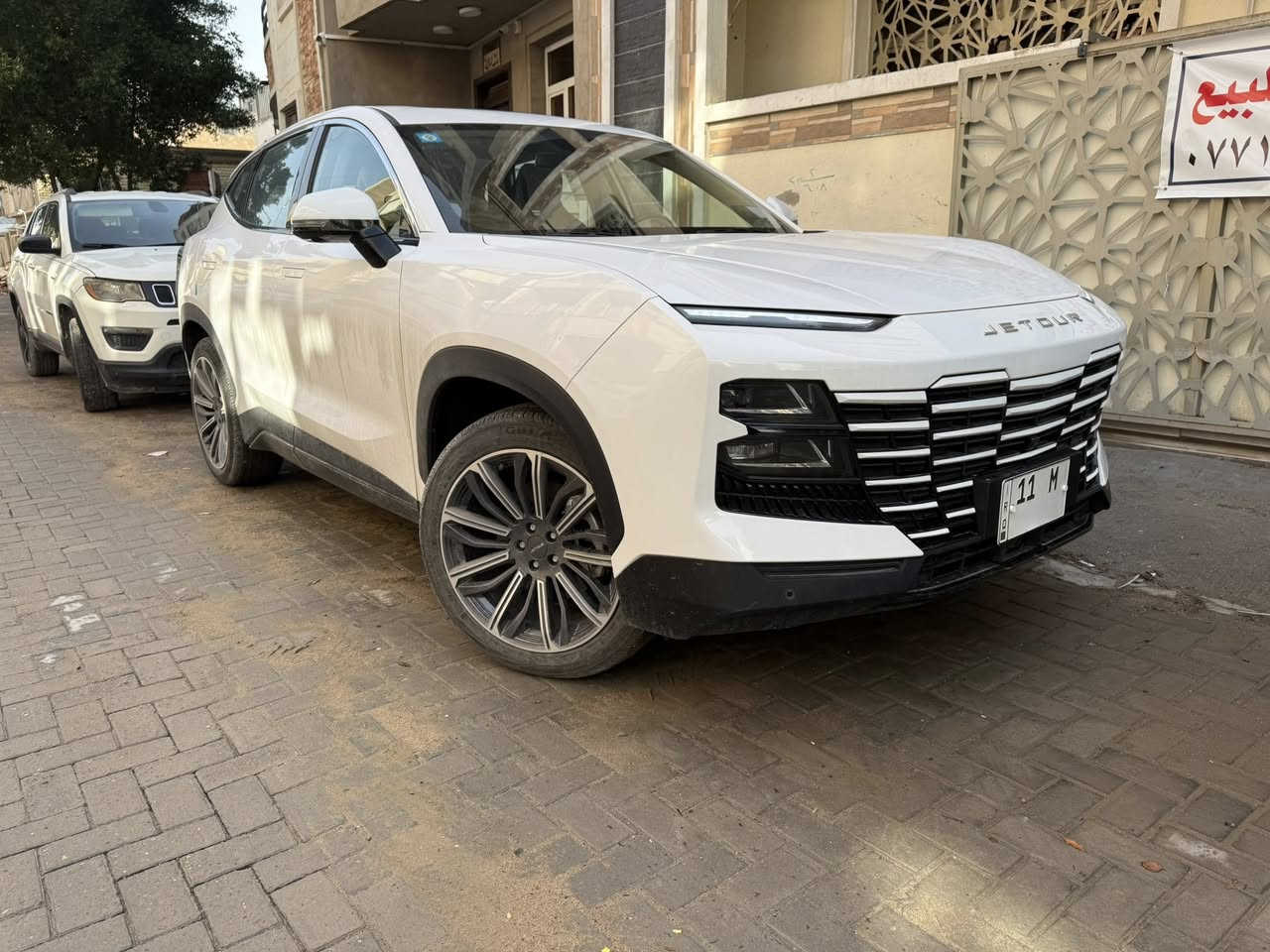 سلام عليكم
جيتور داشينك 2024 فئة Luxury اعلى فئة بالجيتور الداشينك
السياره محرك 1600 توين توربو
ماشية9547km
سياره مرايات طي
إشارات بالمرايات
كامرات 360 على كل السياره
حساس أمامي و خلفي
رادار امامي
مانع تصادم
رادار بالمرايات الجانبيه
شاشه جبيره
مقاعد ما جلد
مقاعد الاماميه تدفئه وتبريد
حجم الويل 21
مقاعد الاماميه تحكم كهرباء
المقاعد خلفيه جلد وتدعم الAiso fix
صندوق كهرباء
تشغيل عن بعد
تدعم الparking التلقائي
اضاءة LED المحيطيه داخل السياره كلها
الاضاءه الخلفيه LED
والمازدات الاماميه LED
تدعم الأوامر الصوتيه للتحكم بكل السياره
بانوراما على طول السياره
يدات البيبان شفط عند تقريب المفتاح تفتح اليدات وعند الحركه تغلق
كير السياره بالستيرن
حساسات بالإطارات
السياره فول مواصفات
السياره بيها رصعه بالباب الخلفي ما تبين
ورصعه بالجاملغ الخلفي كلش صغيره اما الباقي مكفول كفاله عامه السياره رايدها$ 17,200وبيها مجال للاتصال على رقم *********** مكان السياره اليرموك قرب نادي اليرموك شراي اتصل على رقم او متواجد على مسنجر
