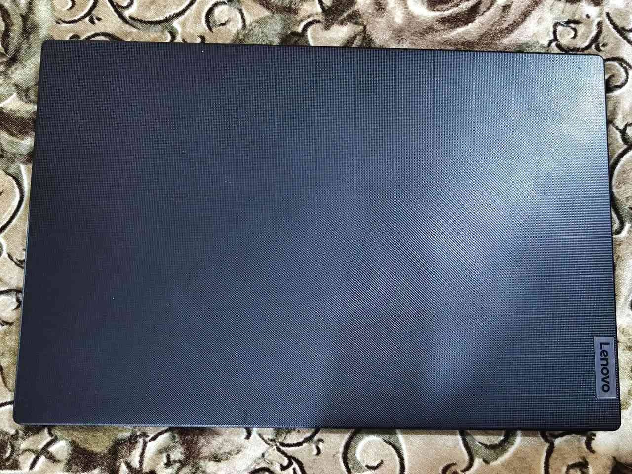 Lenovo V15 G3
المعالج (CPU):
Intel Core i5-1235U – جيل 12

كرت الشاشة (GPU):
Intel Iris Xe Graphics

الرام (RAM):
8GB DDR4 3200MHz

الخزن (Storage):
512GB SSD NVMe

الشاشة (Display):
15.6" FHD (1920×1080)
السعر 500


**إذا كنت صاحب هذا الإعلان وتريد حذفه لأي سبب، رجاءا أرسل رسالة إلى الدعم الفني**