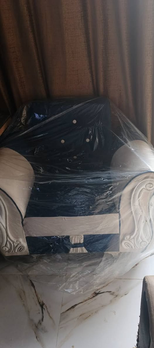 تخم ٧مقاعد ٣٠٠وبي مجال


**إذا كنت صاحب هذا الإعلان وتريد حذفه لأي سبب، رجاءا أرسل رسالة إلى الدعم الفني**