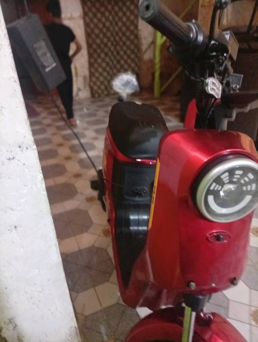دراجه للبيع نظيفه حساب مالتها مناسب العنوان كربلاء شارع العريض حي العسك***********