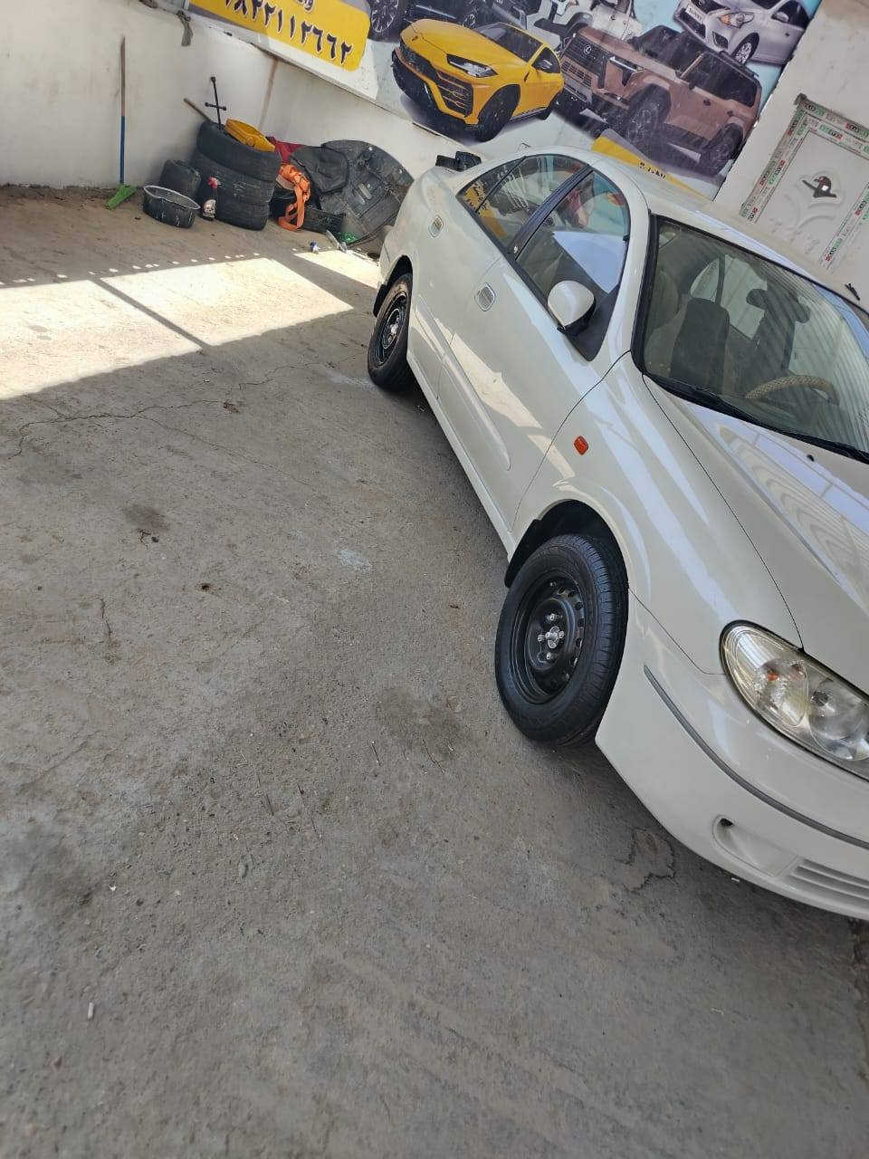 سني ياباني ٢٠٠٩ بلاد رقم انبار نكليزي جديد سنويه ٢٠٣٠ هزه جديده
محرك اسود ١٦٠٠ بلاد كير اوتماتيك
 قطرة صبغ مابيهة
 كلشي شغال بلاد تدفئه تبريد السيارة ع وضع الشركة جاهزة من كلشي فقط اقل من شبر على البارد بالجاملغ الخلفي تحويل ثاني يوم
السعر ١١٨ وبيهة مجال العنوان حديثة
***********
