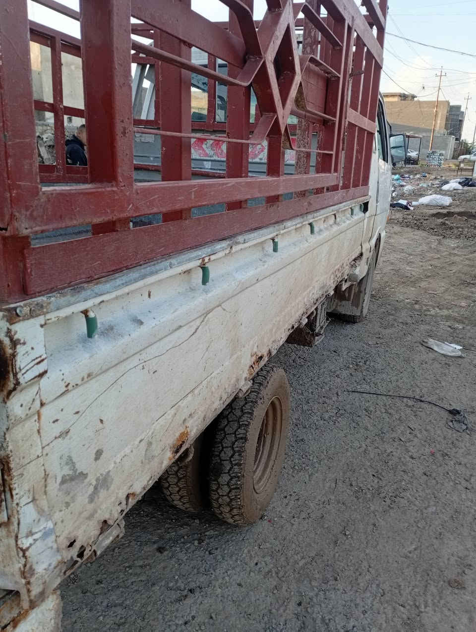 سلام عليكم ورحمه الله من رخصت الادمن عندي سيارة للبيع بسمي تحويل ثاني يوم مكاني ابو  غريب بغداد وهذا رقمي *********** السعر 45 وبيهة مجال للشراي
