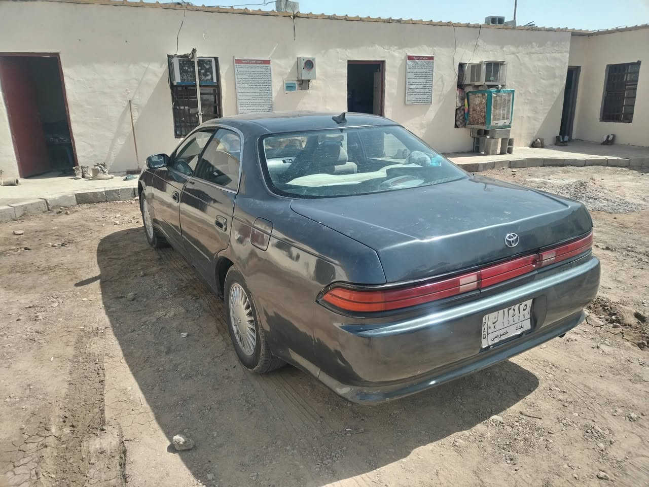السلام عليكم من رخصت مدير الكروب مارك نفخ م٩٣ رقم بغداد مصبوغه جماليه مكفوله كصه ونقل بيها قاصر واحد مواليد ٢٠١٠. محرك ونجي كهربائيات كلها شغاله تبريد سنترلك ترايك وين يعجبك   بيع او مراوس بسياره عاليه جيب سورنتو السعر ٤٨ وبيها مجال وهذا الاتصال عله هذا الرقم *********** وخادم
