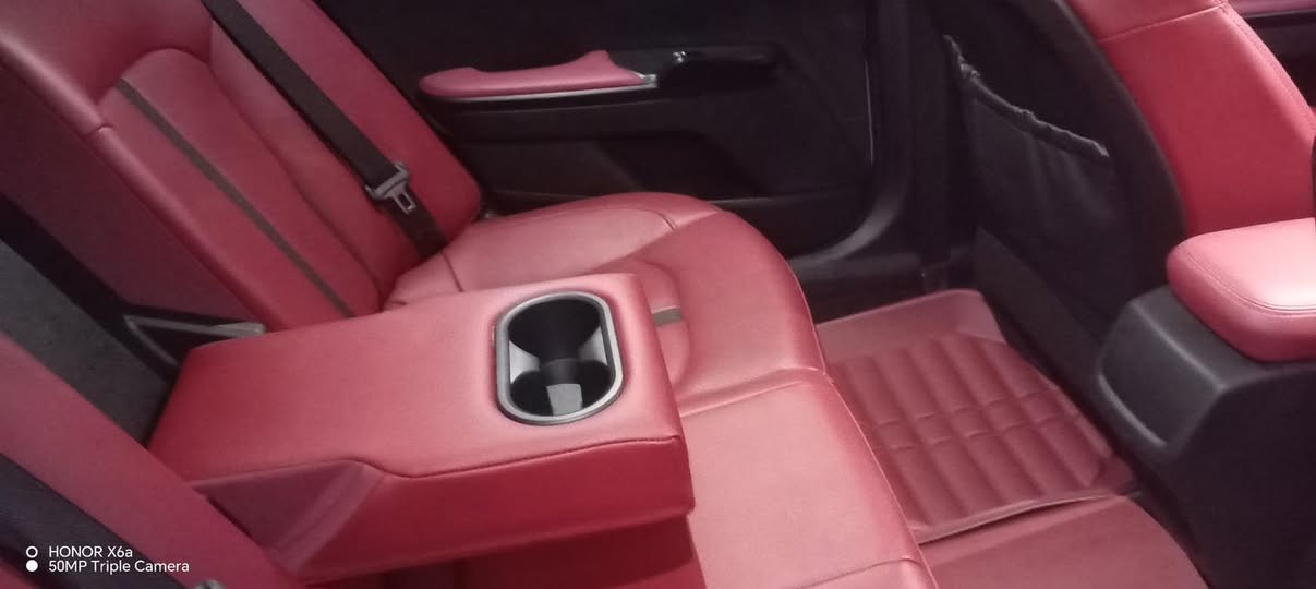 السلام عليكم للبيعَ او مراوس كي5 موديل 2024 ماشيه 30 صارلها شهر داخله  من امريكا جي تي لاين فول رقم كربلاء بنراما نقط عمياء بصمه محرك 1600تيربو      كشنات حار بارد تحكم ستيرن تشغيل عن بعد قياده ذاتيه كرسي كهرباء رادار امامي كامرا خلفيه ترحيب شاحنه وايرليس بدون يرباك 5 انضمه شاشه كار بلي كامرا دوارا   بجم سليم  بدون حادث وبدون يرباك صور الحادث داخل المنشور رقم الهاتف ***********
