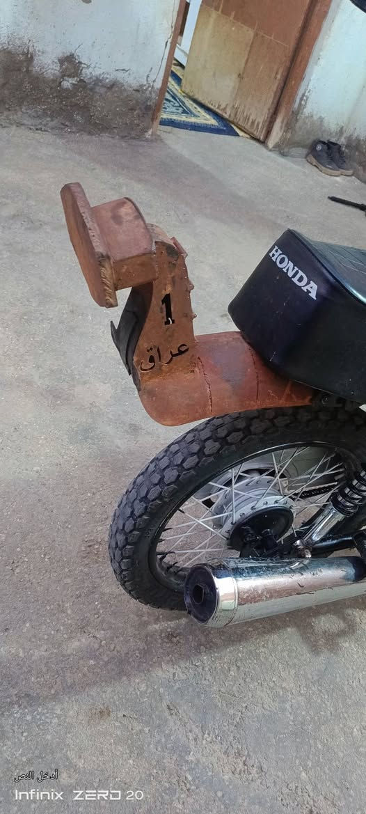 سلام عليكم مدكر ودبلات خلفيه لبيع ب 50
***********
