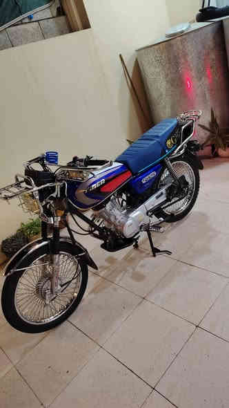 السلام عليكم 2020 ابو النمر  وزن ثقيل باب اول بي منفيس مكينه شركه  شرط تحريكه معدل. فول  السعر750قفلوو
***********/مكاني جانب لايمن //
