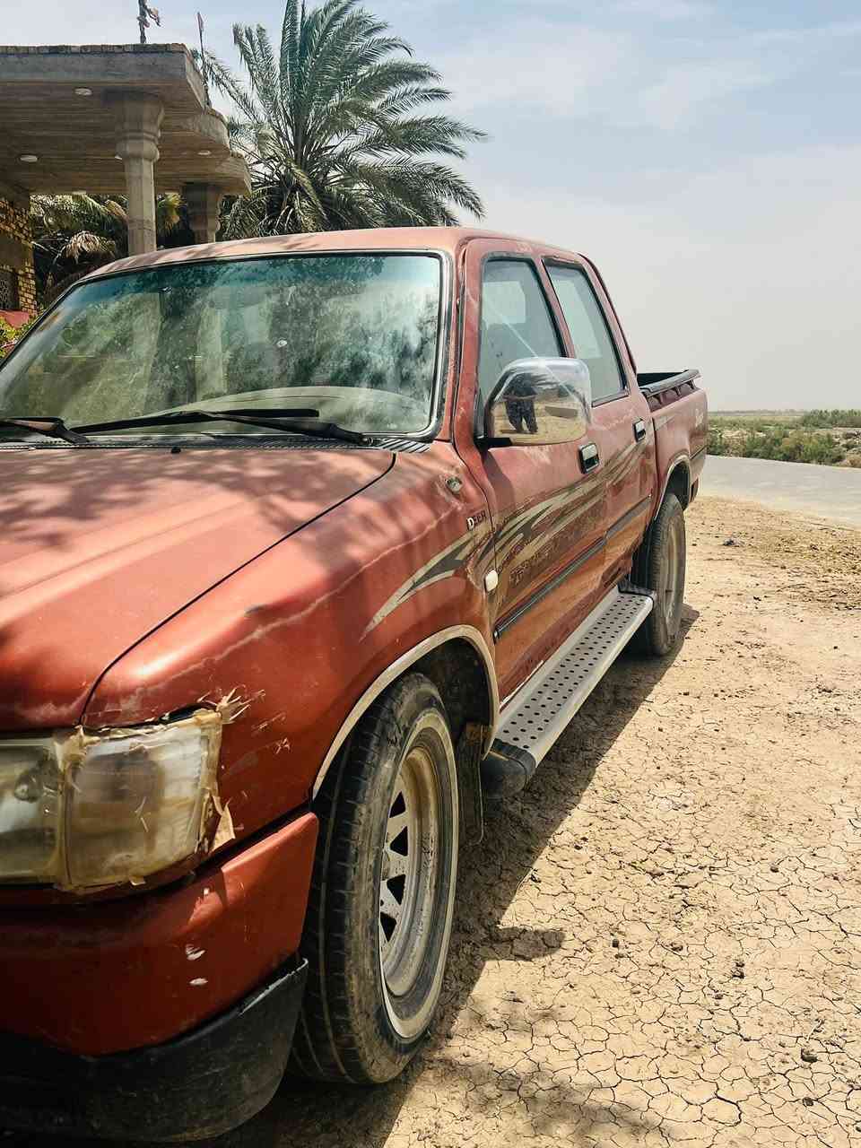 السلام عليكم سياره دير ٢٠٠٧مكفوله من كلشي كير ومحرك وتبريد شغال رقمها بابل السياره رقمها اصفر قديم بأسامينا  تحويل مباشر تجي تكلبها وتشوف سياره ماناقصها شيء سعرها 30 وبيها مجال للاتصال ***********
