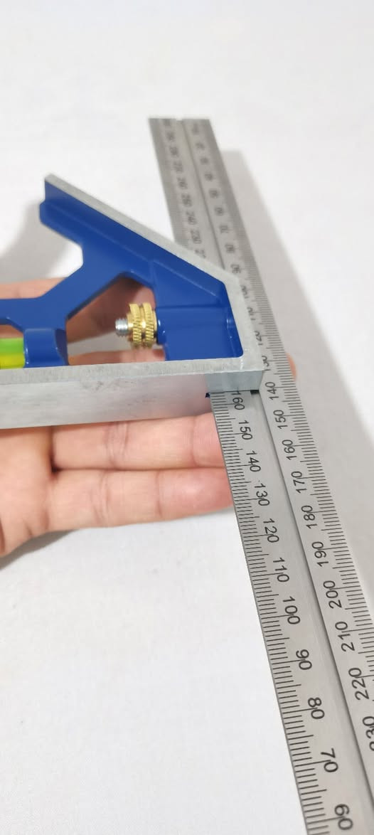 للبيع أدات حدادة صناعة أمريكية 🇺🇸
حجم كبير

مكاني البصرة القرنة ***********
